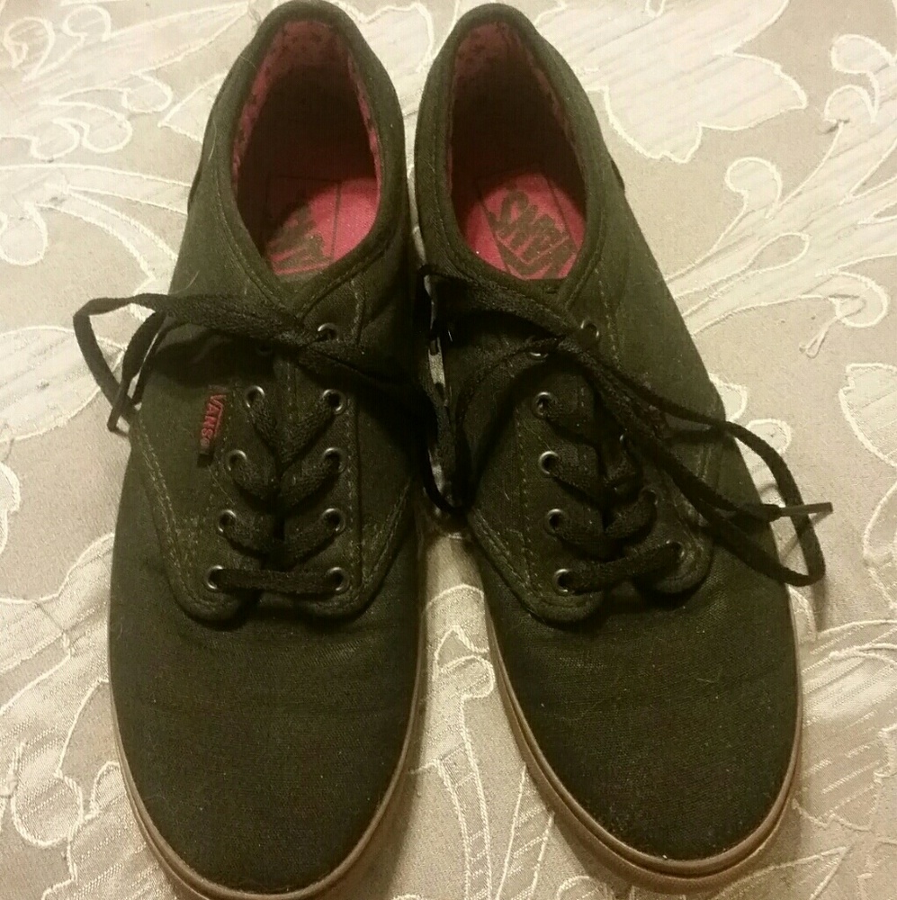 💕😎 Black Vans 😎💕 Never been worn